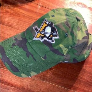 Women’s Camo Pittsburgh Penguins hat